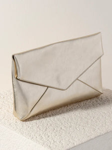 Maddie Envelope Clutch - Greige Goods