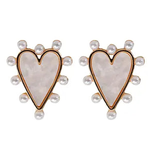 Pearl Heart Earrings - Greige Goods