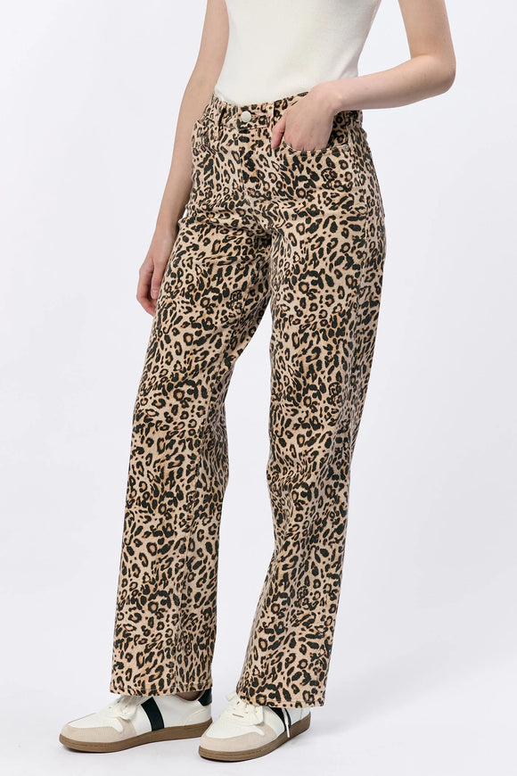 Taylor Straight Leg Jean