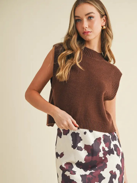 Ribbed Edge Sweater Vest Top